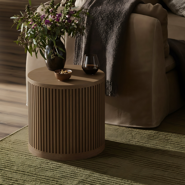 Madera Oak Veneer And Solid Wood End Table